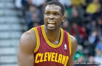 Luol_Deng_Cavaliers_2014_USAT2