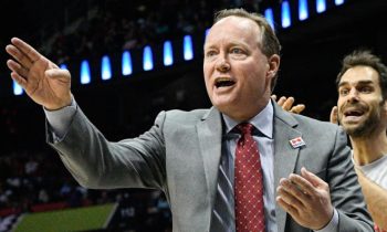 Mike_Budenholzer_2017_AP_1