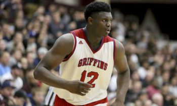Zion_Williamson_Hoophall_Classic_2018_AP