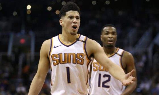 Devin_Booker_Suns_2018_AP
