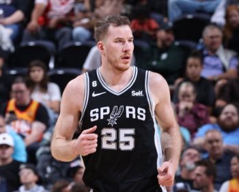 Spurs Jakob Poeltl, Jeremy Sochan, Blake Wesley out vs. Thunder
