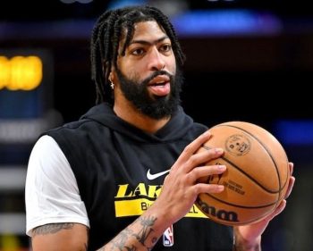 Lakers superstar Anthony Davis says right foot is feeling a lot better