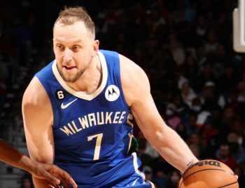 Bucks Joe Ingles (knee) out, Brook Lopez (illness) probable against Lakers