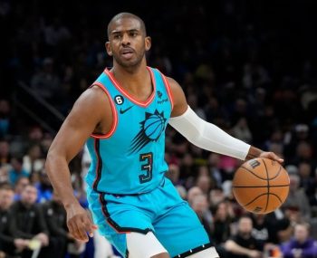 Suns have no plans to trade 18-year veteran Chris Paul