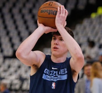 Grizzlies Jake LaRavia (back), Kennedy Chander (illness) questionable vs Warriors