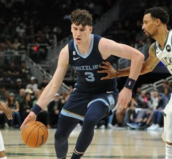 Grizzlies Jake LaRavia (back soreness) available vs Rockets