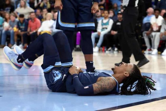 Ja Morant hand pic