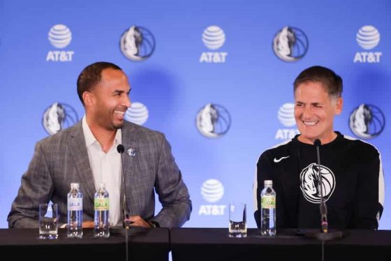 Mavs front office pic