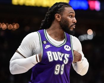 Milwaukee Bucks re-sign forward Jae Crowder to a one-year deal
