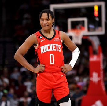 Milwaukee Bucks sign guard TyTy Washington Jr. to a two-way contract