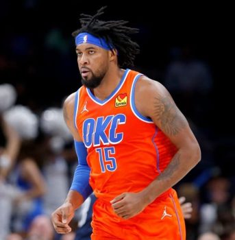 Chicago Bulls sign center Derrick Favors to an Exhibit 10 contract