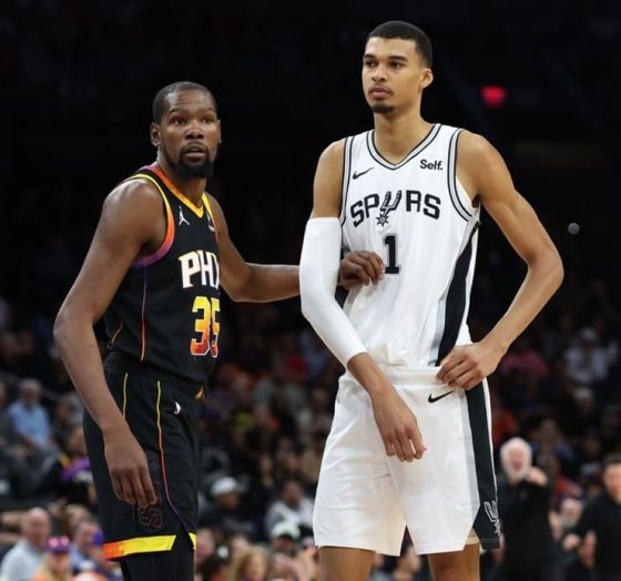 San Antonio Spurs had only a 2% win probability while trailing by 20 points against Phoenix Suns