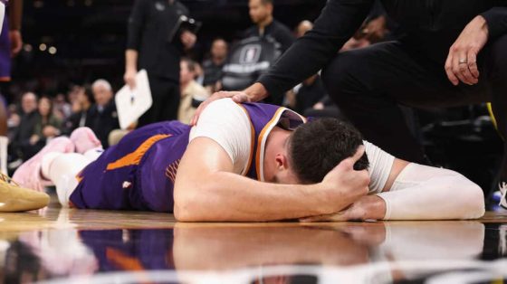 Golden State Warriors v Phoenix Suns
