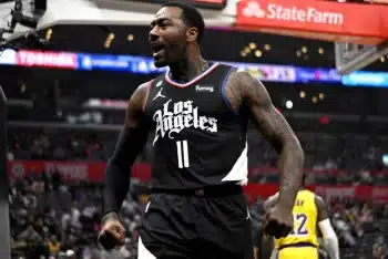 LDN-L-LAKERS-CLIPPERS-1110-KB2.jpg