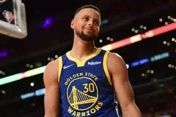 Stephen-Curry-a250a7b0a1a14109a476f9454e2d9fed