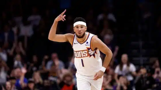 Devin Booker Suns pic