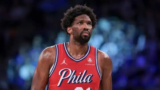 Joel Embiid 76ers pic