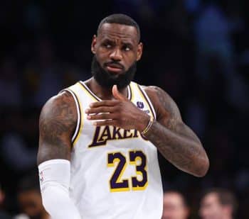 Lakers LeBron James Out Against Pacers With Ankle Soreness