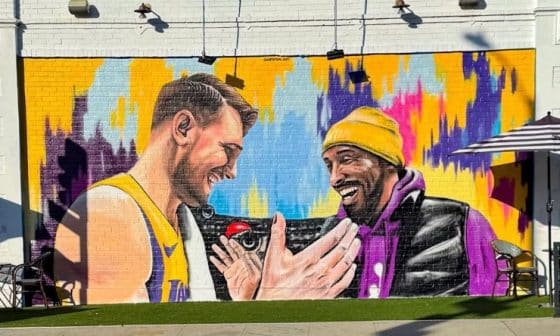 Luka Doncic, Kobe Bryant Lakers Mural Unveiled by City of Los Angeles
