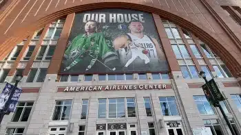 n5pw-p-mark-cuban-mavs-_KXAS35BH_2023-11-29-18-35-59.jpg
