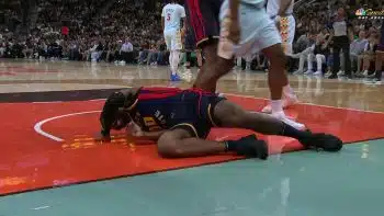 Jonathan Kuminga injury pic