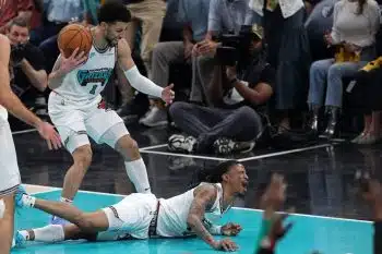 ja-morant-hip-injury-1024x683