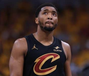 Cavaliers Donovan Mitchell Exits Game 4 Early With Ankle Injury