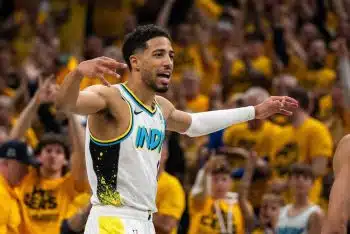 Tyrese Haliburton point guard mom role