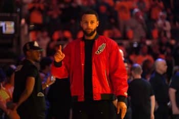 Steph Curry second-highest paid