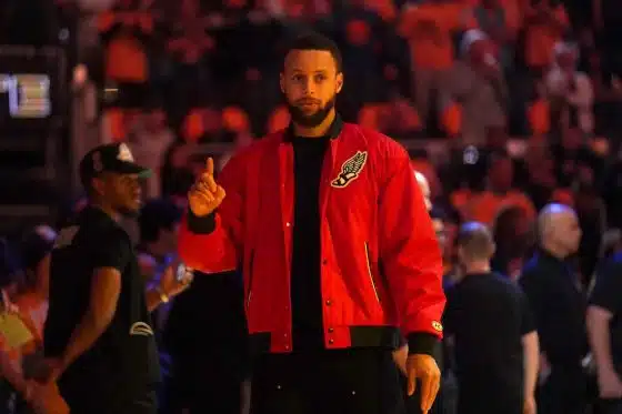 Steph Curry second-highest paid