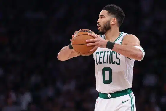 Jayson Tatum ruptured Achilles