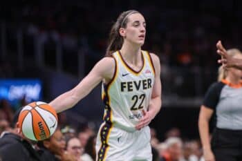 Caitlin Clark three-point streak 140