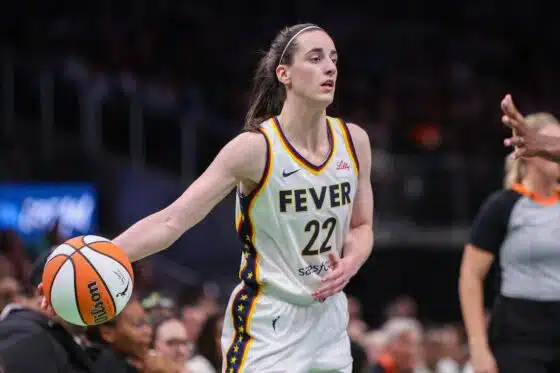 Caitlin Clark three-point streak 140