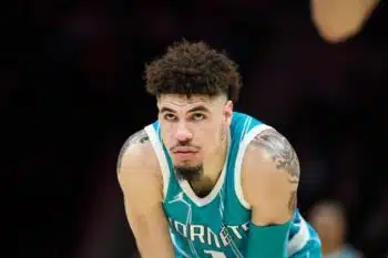 LaMelo Ball Hornets pic