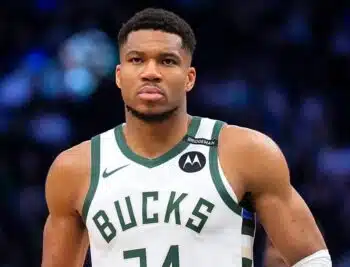 Spurs Trade Rumors San Antonio Hasn't Had 'Substantive' Talks on Giannis Antetokounmpo