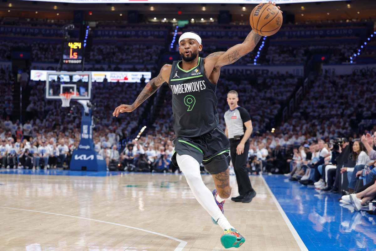 Hawks acquisisce Nickeil Alexander-Walker in Sign-and-Trade Hawks acquisisce Nickeil Alexander-Walker in Sign-and-Trade