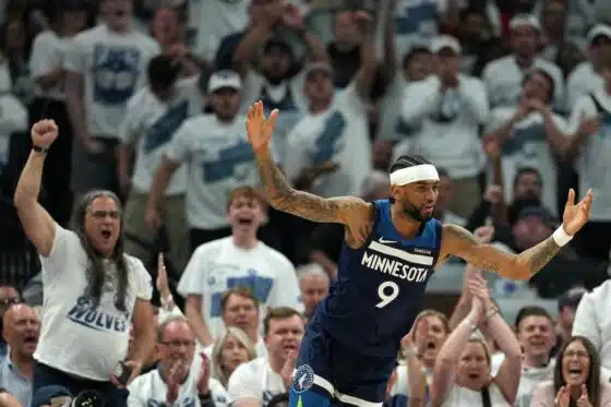 Nickeil Alexander-Walker trade