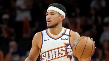 Devin Booker Suns pic