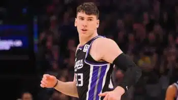 Jake LaRavia Kings pic