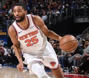 New York Knicks Delay Mikal Bridges Contract Extension Amid Giannis Antetokounmpo Trade Rumors