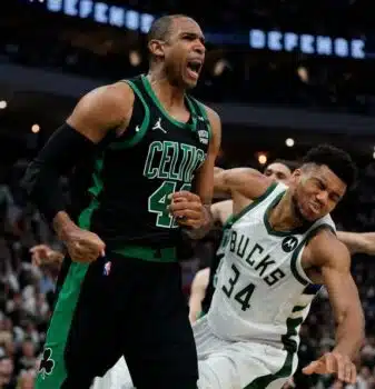 Lakers, Bucks, Hawks Want Al Horford Amid Warriors Rumors