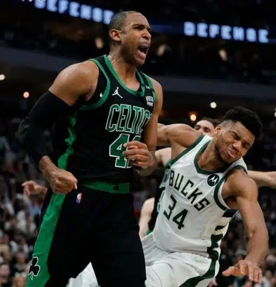 Lakers, Bucks, Hawks Want Al Horford Amid Warriors Rumors