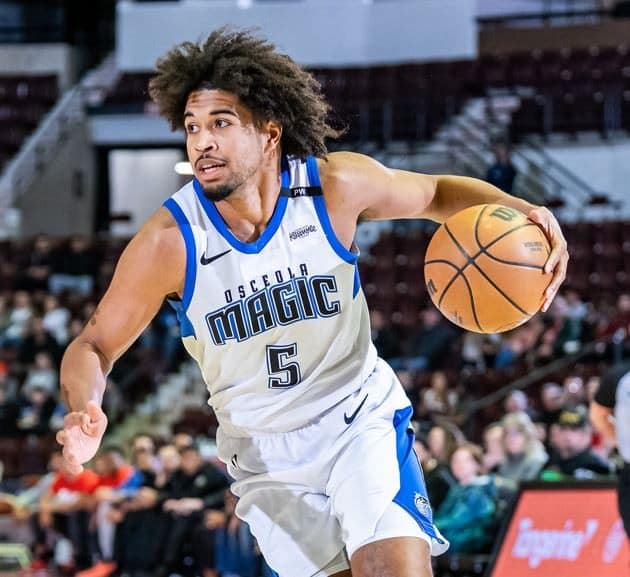 Magic Waive Two-Way Player Ethan Thompson