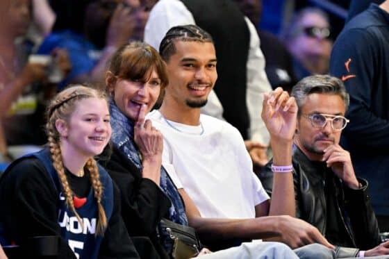 Wembanyama watches WNBA game