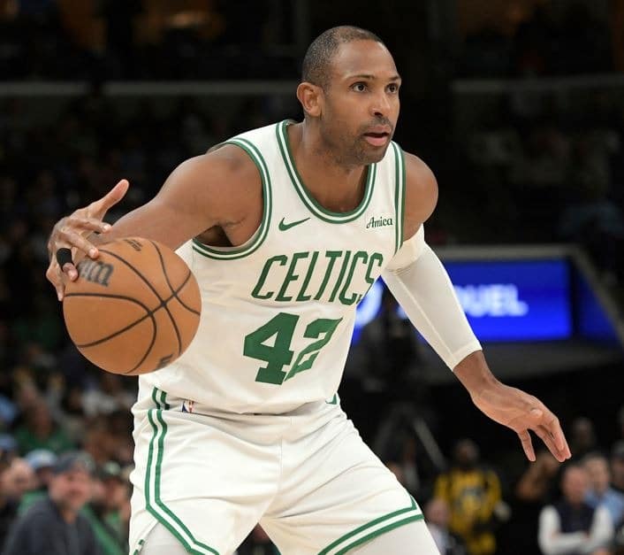 Golden State Warriors Predicted To Sign Both Al Horford, De'Anthony Melton
