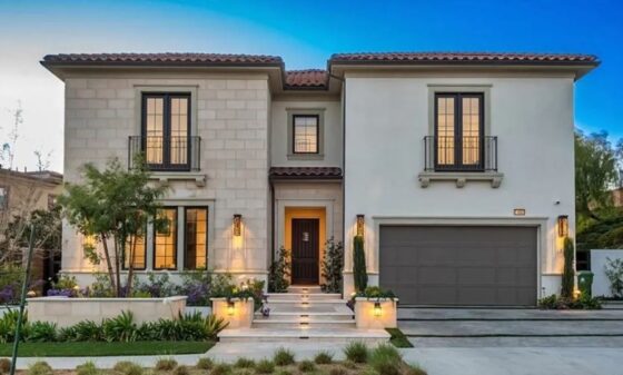 NBA Lakers Derek Fisher, Gloria Govan Sell California Mansion For $2.85M