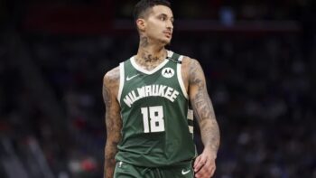 Kyle Kuzma Bucks pic