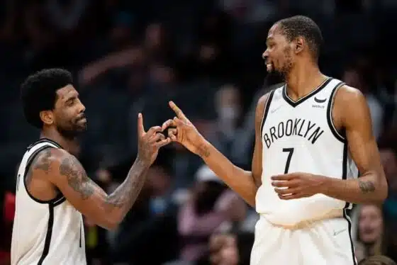 Kyrie Irving and Kevin Durant pic