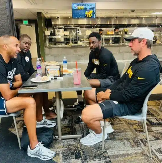 Dallas Mavericks Nico Harrison Meets With Aaron Rodgers In Steelers Training Camp