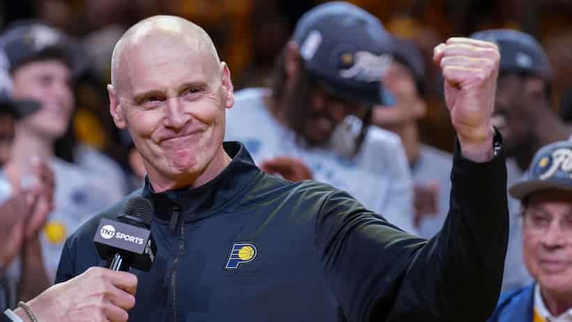 Il capo allenatore di Pacers Rick Carlisle ha firmato un’estensione del contratto pluriennale Il capo allenatore di Pacers Rick Carlisle ha firmato un’estensione del contratto pluriennale